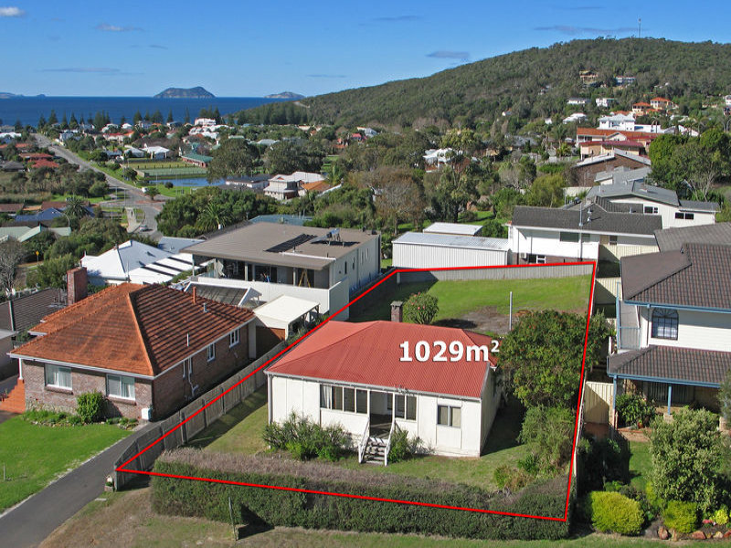 18 McKenzie Street Middleton Beach, Albany, WA 6330 Property Details