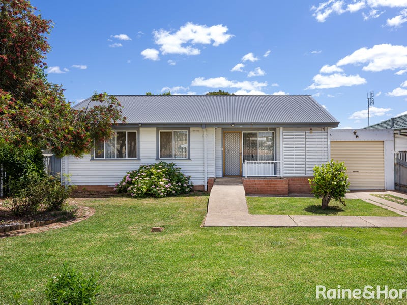 205 Fernleigh Road, Ashmont, NSW 2650 House for Sale
