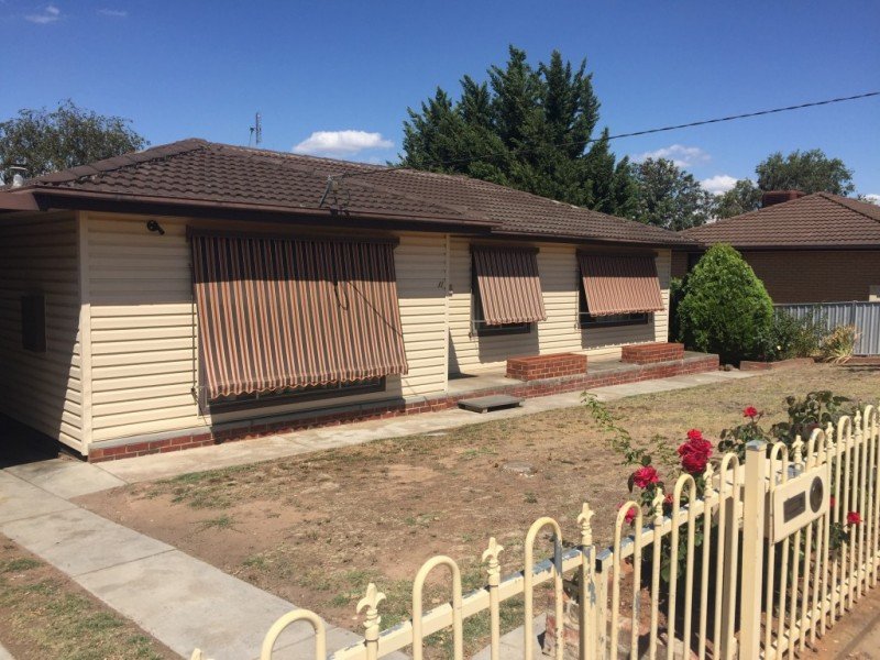 11 Smalley Street, California Gully, VIC 3556