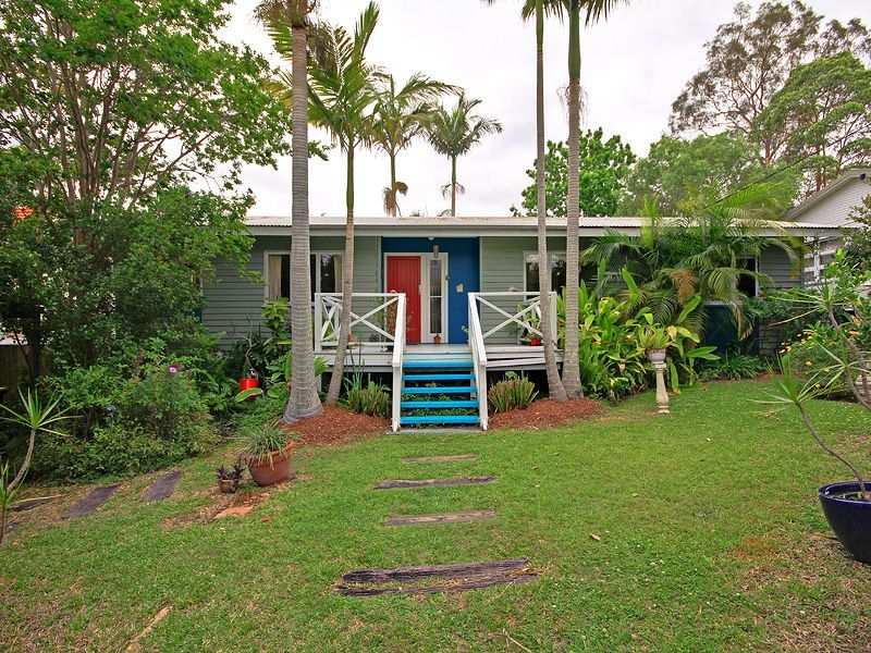 19 Edson Street, Kenmore, Qld 4069 Property Details