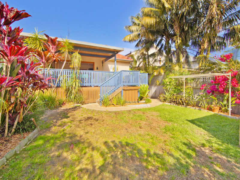 10 Foam Street, Freshwater, NSW 2096 Property Details