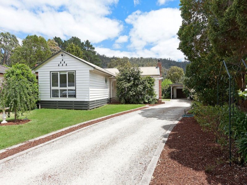 57 Riverside Cres, Flowerdale, VIC 3717