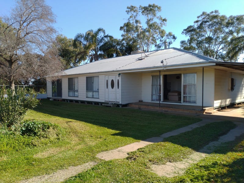 117 Reserve Road, Woorinen, Vic 3589 - Property Details