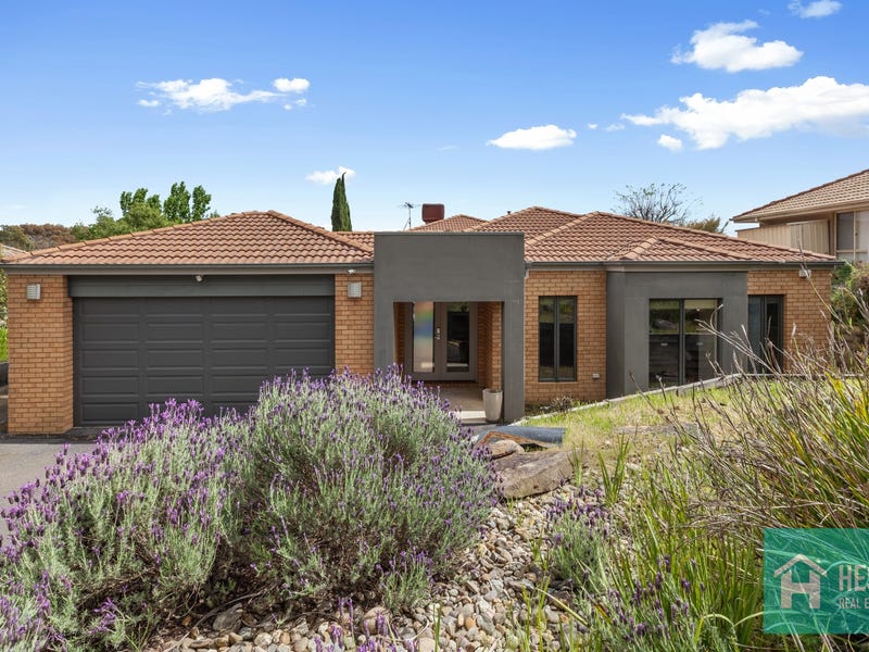 243 Hidden Valley Boulevard, Wallan, VIC 3756