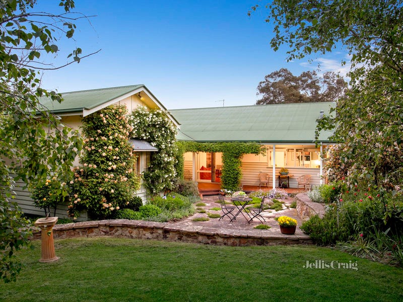 325 Hurstbridgearthurs Creek Road, Nutfield, VIC 3099