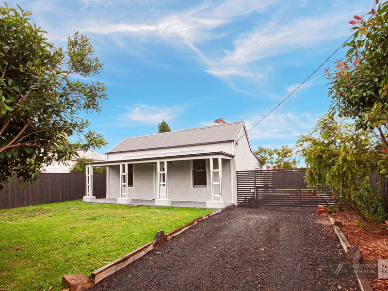 102 Pearson St, Bairnsdale, Vic 3875 Property Details