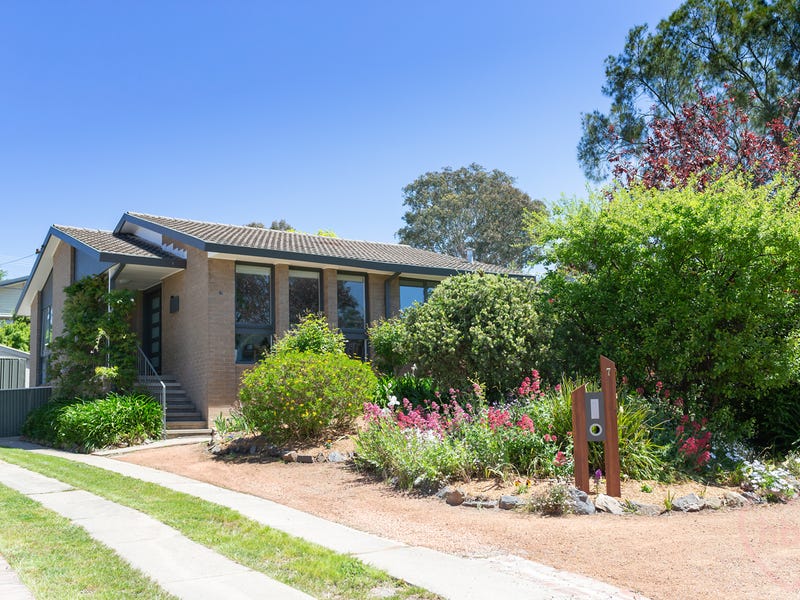 7 Rosebery Street, Fisher, ACT 2611