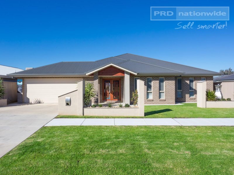 66 Messenger Avenue Boorooma NSW 2650