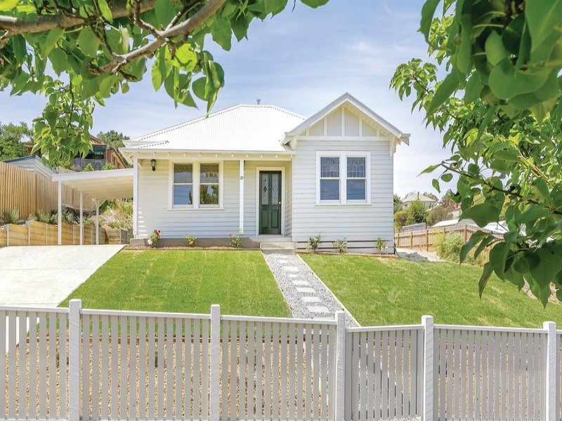 21 Peake Street, Golden Point, VIC 3350 - realestate.com.au