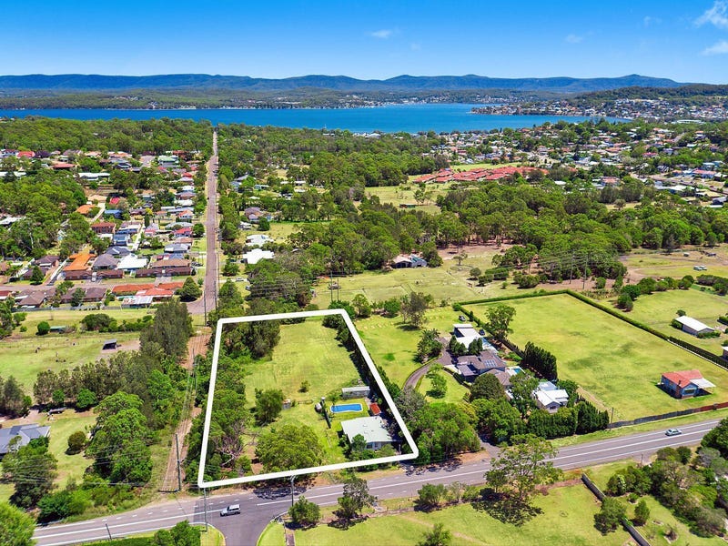 37 Burton Road, Eleebana, NSW 2282 Property Details