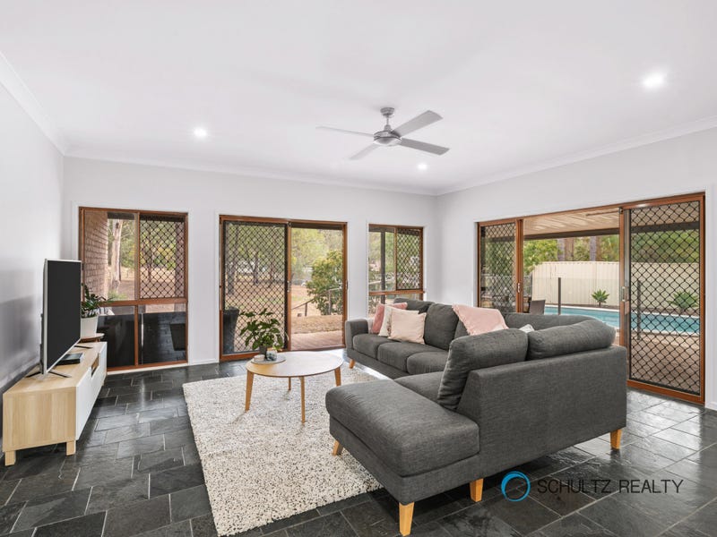 32 Paterson Road, Yatala, Qld 4207 Property Details