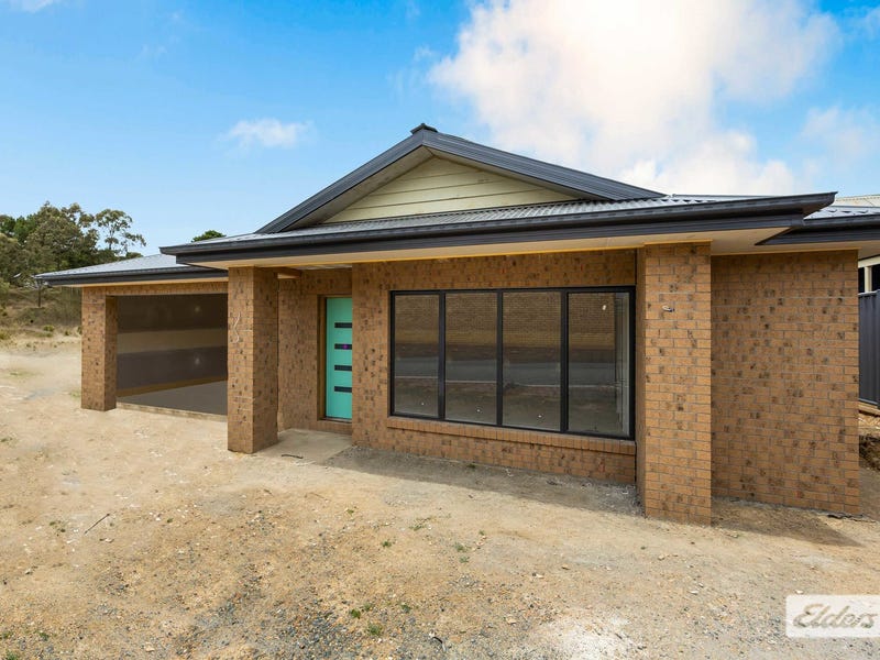 2 Warnies Lane, Ararat, Vic 3377 House for Sale