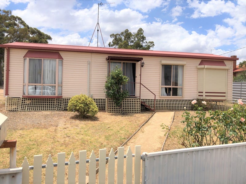 Houses for Rent in St Arnaud, VIC 3478