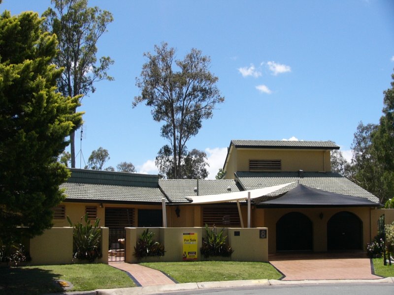 8 Calder Cres, Helensvale, Qld 4212