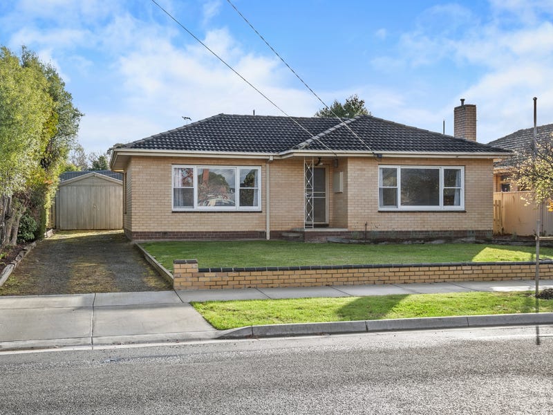 5-grammar-street-wendouree-vic-3355-property-details