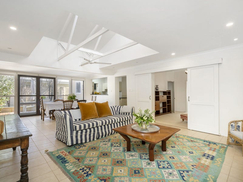 12 Hammond Road, Claremont, WA 6010