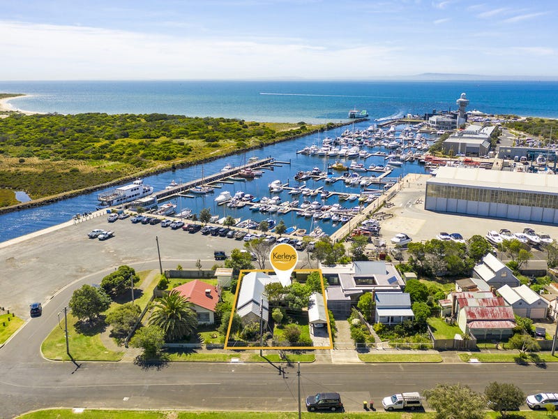 9 Beach Street, Queenscliff, Vic 3225 Property Details