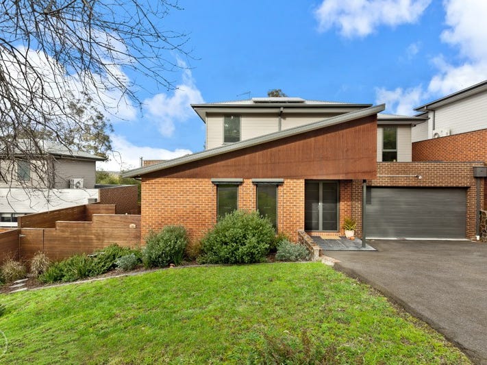 2 Bird Street, Eltham, Vic 3095 Property Details