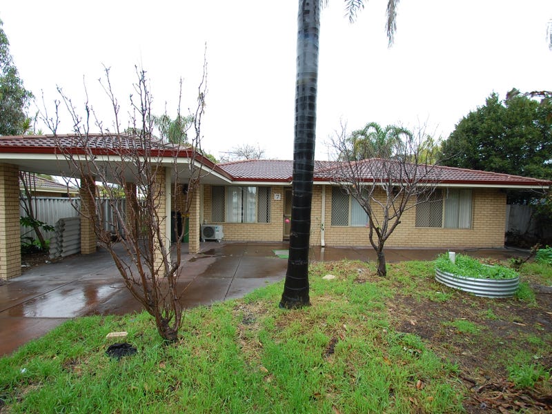7 South Lake Drive, South Lake, WA 6164