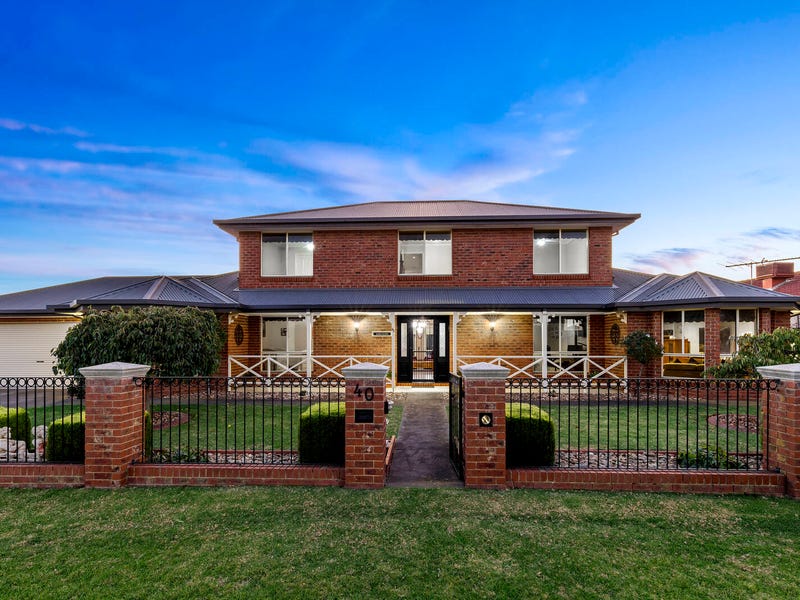 4042 Balmoral Gardens, Leopold, Vic 3224 Property Details