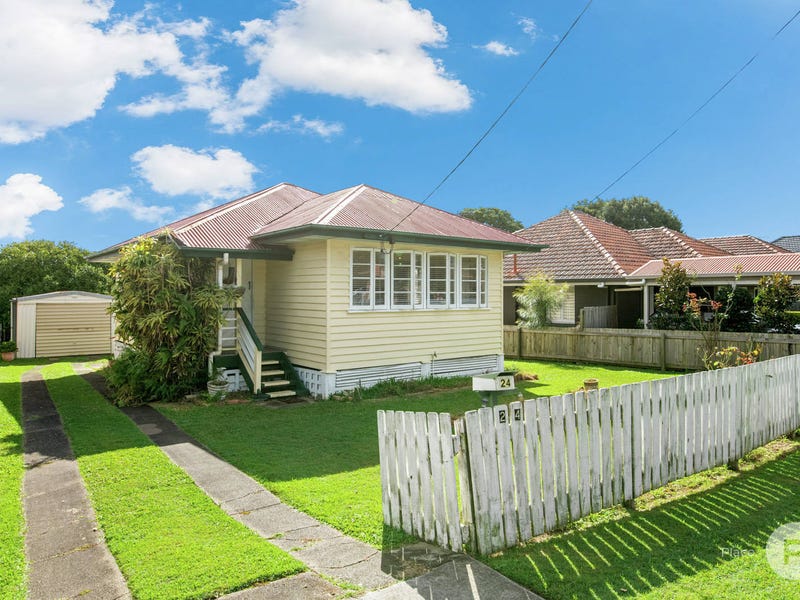 24 Gatling Road, Cannon Hill, QLD 4170