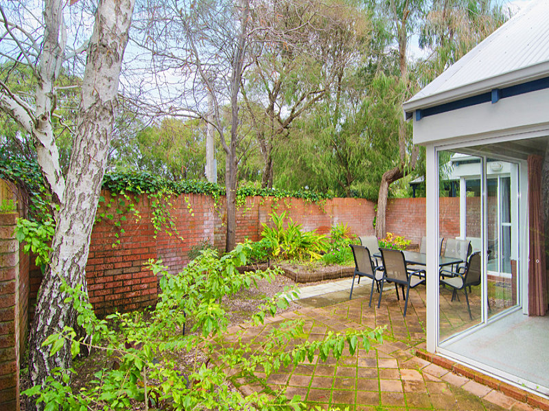 18/25 Holgate Road, Broadwater via, Busselton, WA 6280 Property Details