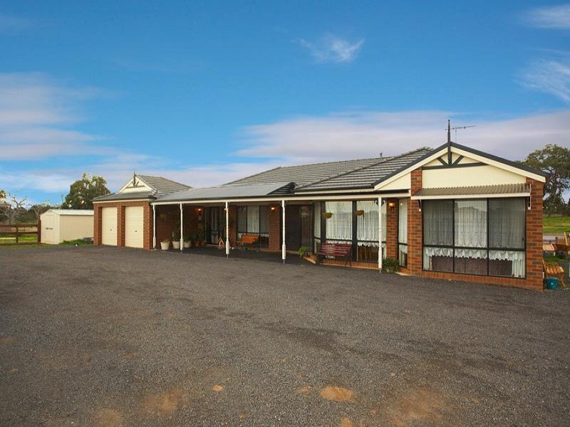 41 Killarney Drive, Melton, Vic 3337