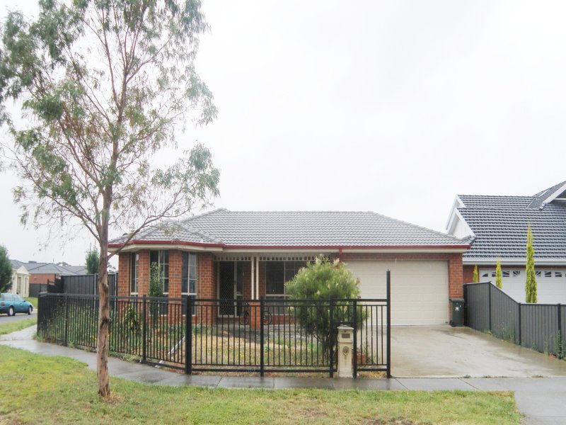 2 Kenwood Green, Derrimut, Vic 3026 Property Details