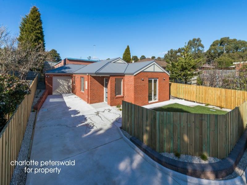 2/4 Oakley Street, New Town, TAS 7008