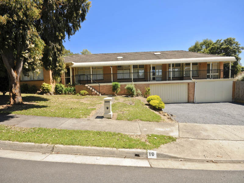 19 Daffodil Road, Boronia, Vic 3155 Property Details