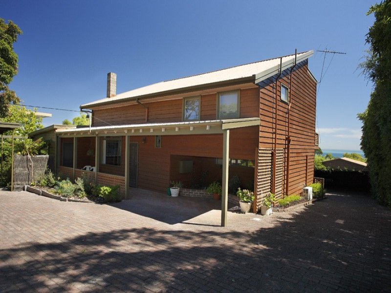 82 Flinders Street, McCrae, Vic 3938 Property Details