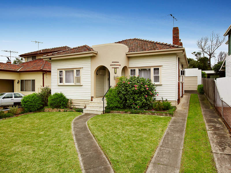 5 Kinkora Road, Reservoir, VIC 3073