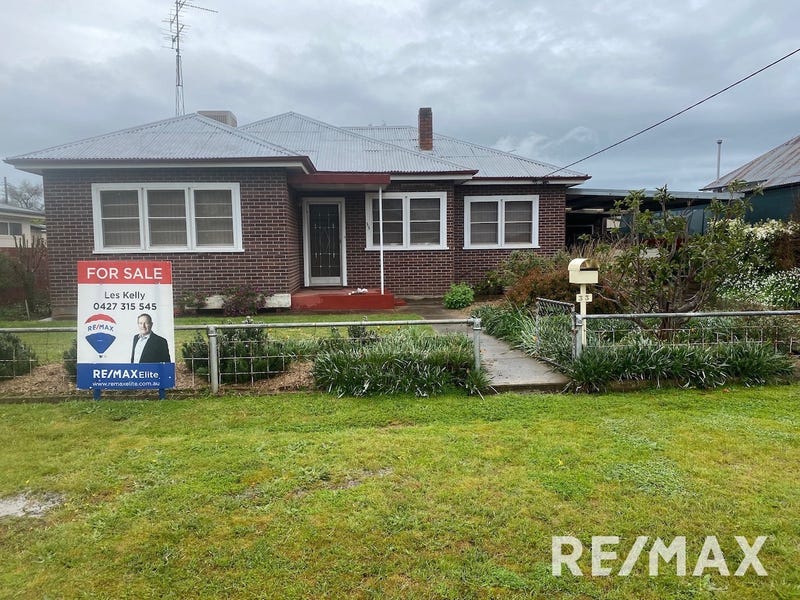 33 Ferrier Street, Lockhart, NSW 2656 Property Details