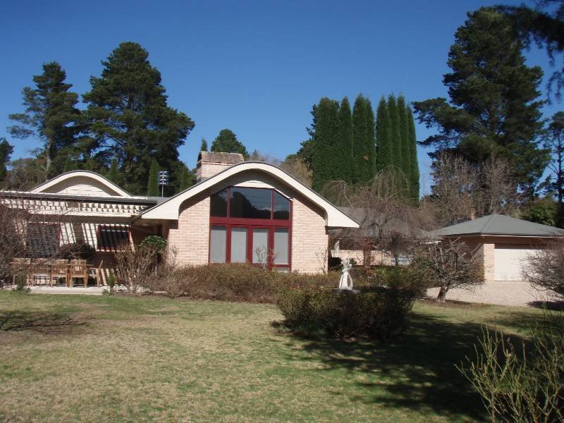 15 Holly Road 'Brightly', Burradoo, NSW 2576 Property Details