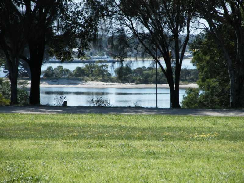 18 Landfall Avenue, Newlands Arm, VIC 3875