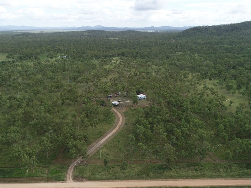 442 Coach Road, Majors Creek, QLD 4816