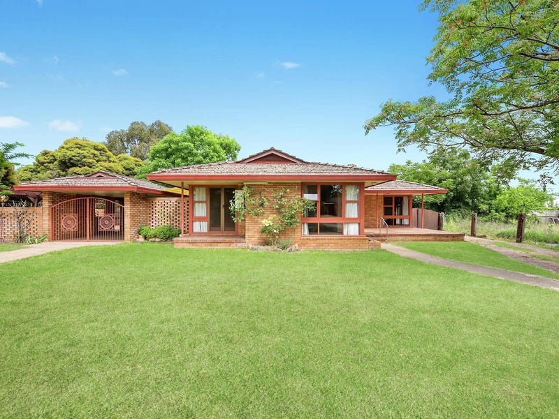 48 Street, Mudgee, NSW 2850 Property Details