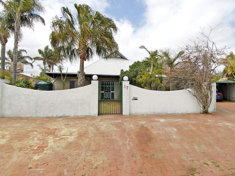 17 Galaxy Court, Alexander Heights, WA 6064