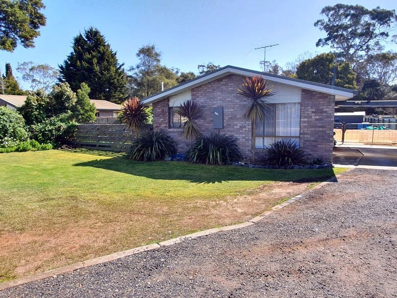 110 Wilmot Street, Port Sorell, TAS 7307