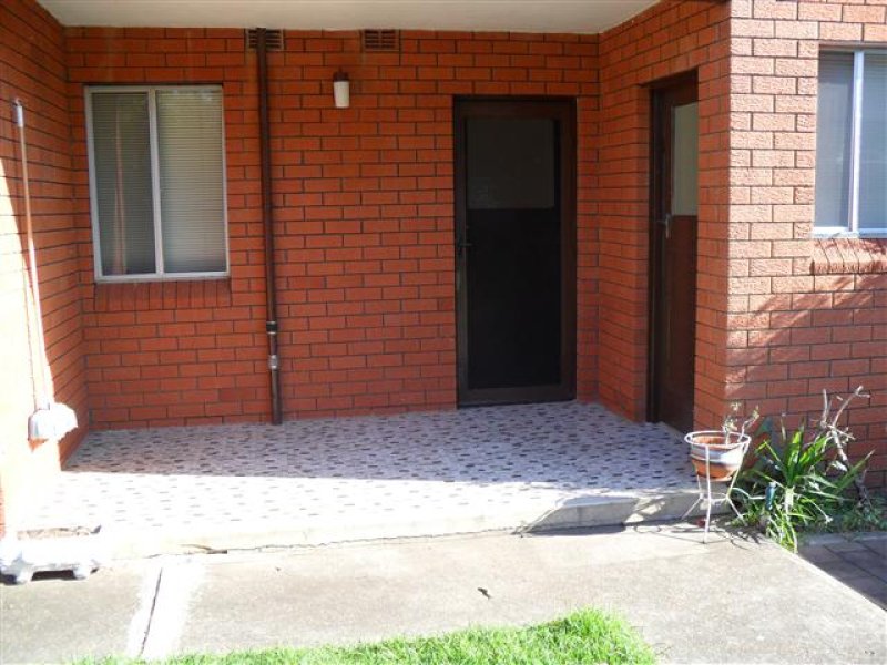 26 Kurrajong Avenue, Hall, NSW 2198