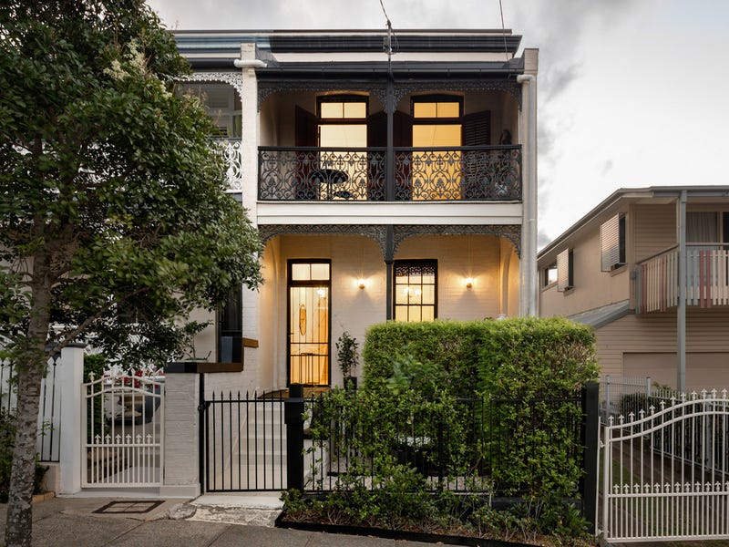 22 Lochaber Street, Dutton Park, Qld 4102 Property Details