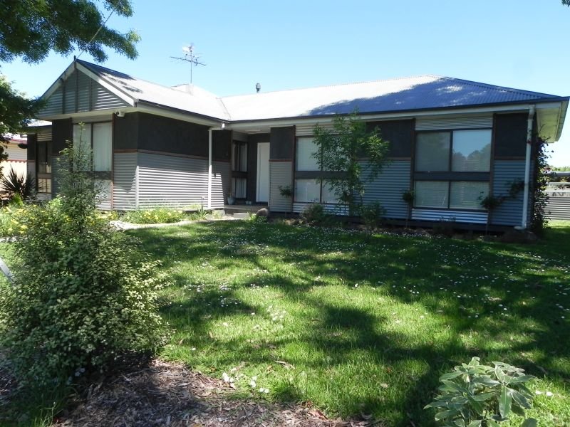 9 Stead Street, Ballan, VIC 3342