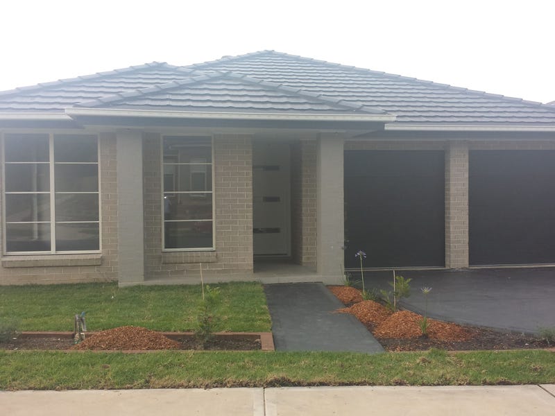 33 Elimatta Avenue, Jordan Springs, NSW 2747