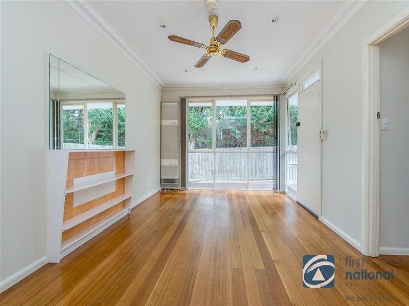 3/18 The Corso, Parkdale, Vic 3195 Property Details