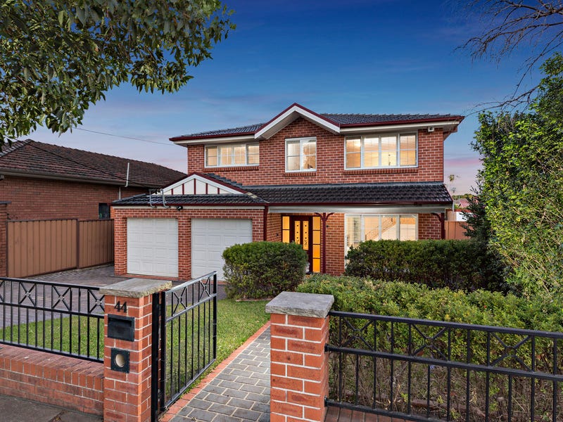 44 Clarence Street, Belfield, NSW 2191 Property Details