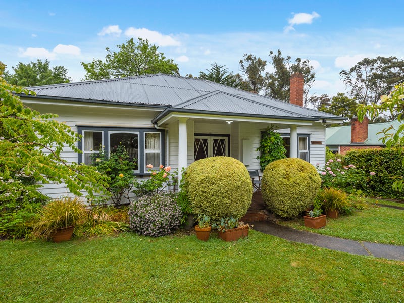 49 Victoria Street, Macedon, Vic 3440 Property Details