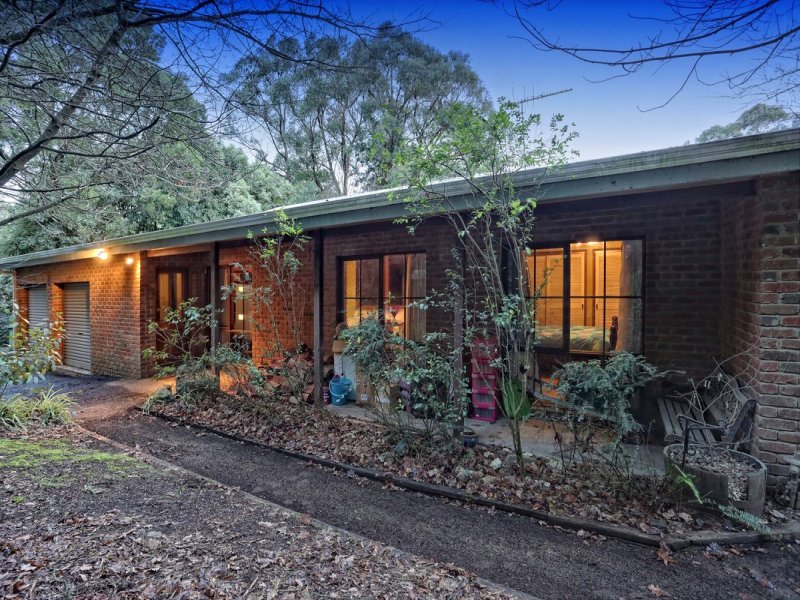 6 Nobelius Street, Emerald, Vic 3782 Property Details