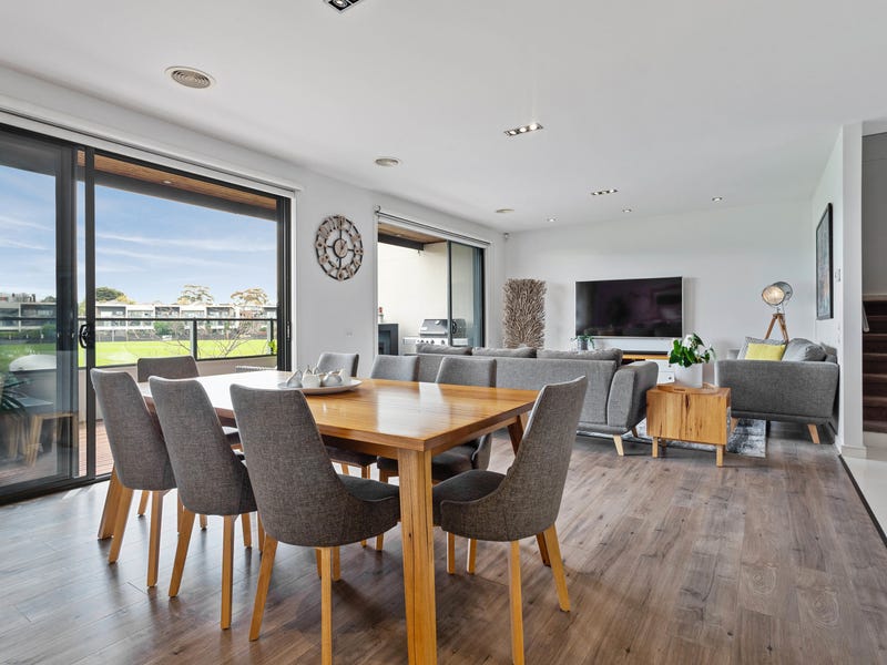 86 Waverley Park Drive, Mulgrave, Vic 3170 Property Details