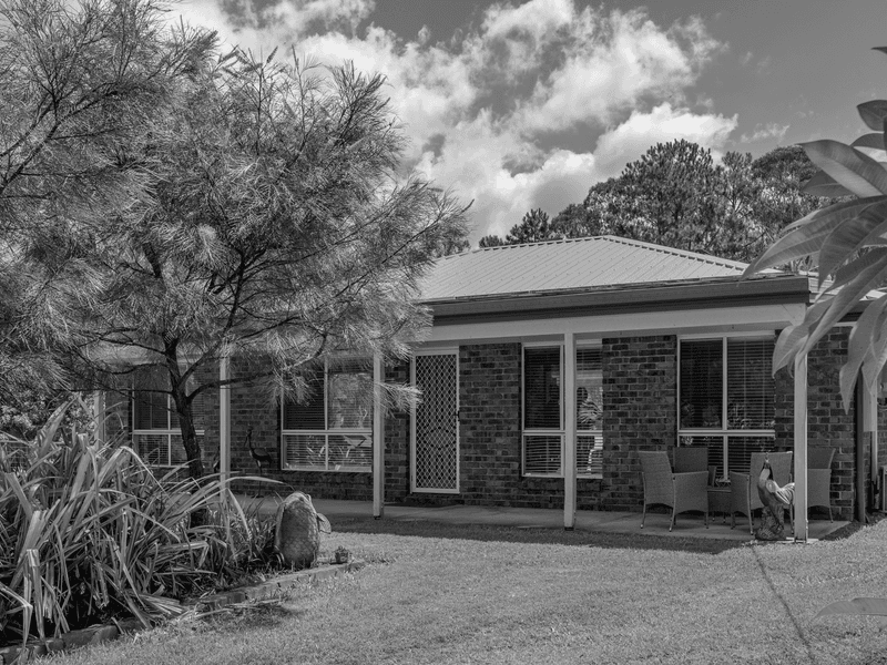 20 Endeavour Drive, Cooloola Cove, QLD 4580