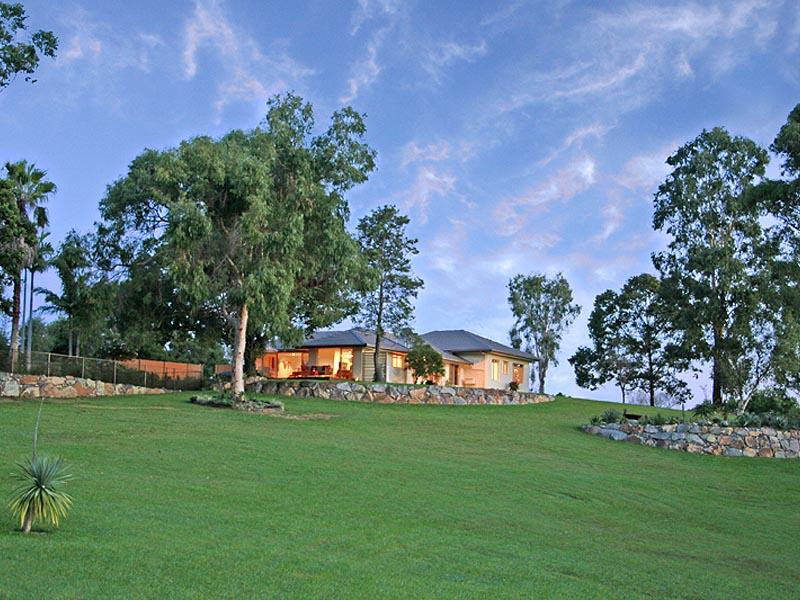 70 Hoy Road, Lake Macdonald, QLD 4563